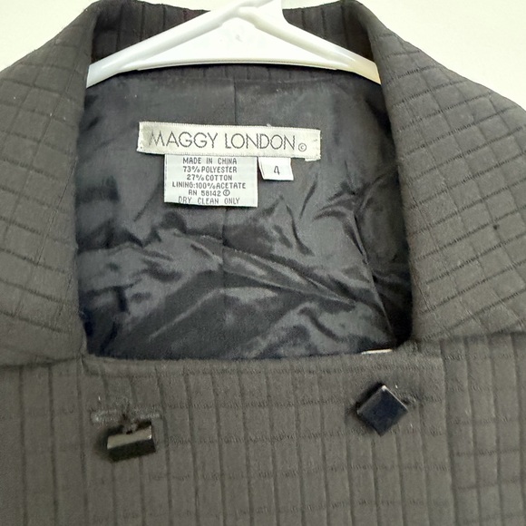Vintage Maggy London Black Double-Breasted Blazer - Picture 6 of 13